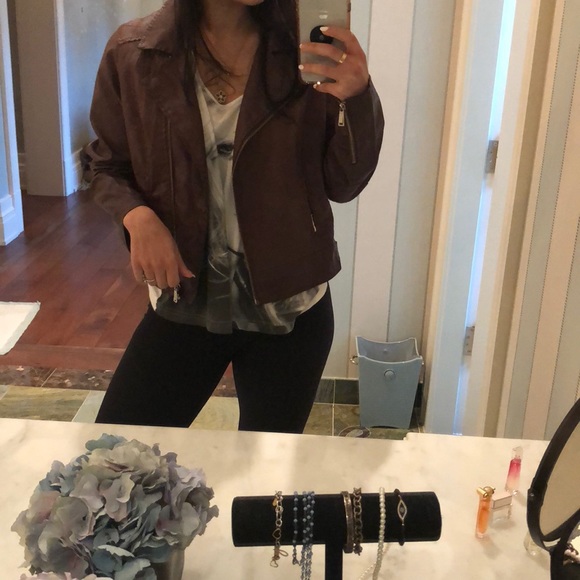 Brown leather jacket - Picture 3 of 3